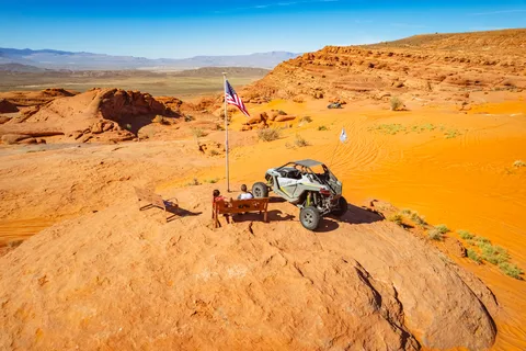 Greater Zion: Couples UTV Tour with Food