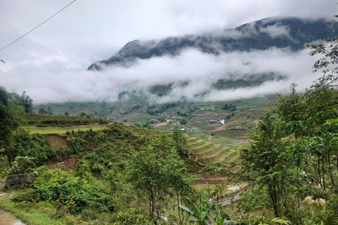 Sa Pa: Cat Cat Village Tour to Visit the Hmong People