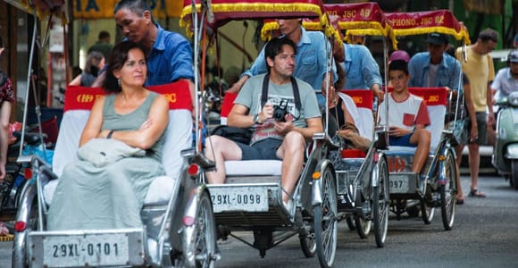 Hanoi: Private Cyclo Tour with Temple of Literature Entry