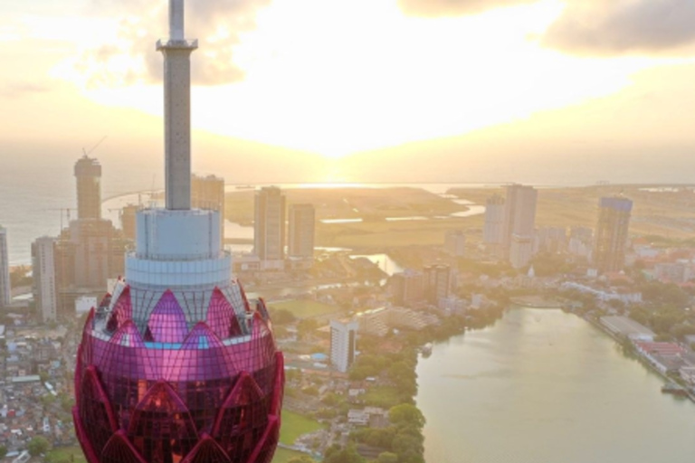 Colombo: Lotus Tower Guided Tour, Buffet Meal, and Views
