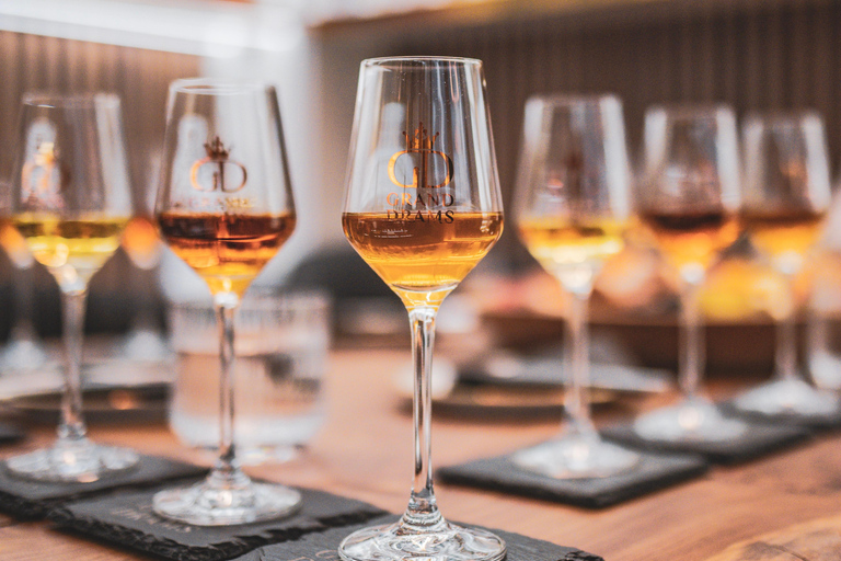 Inverness: Private Whisky Tasting Experience