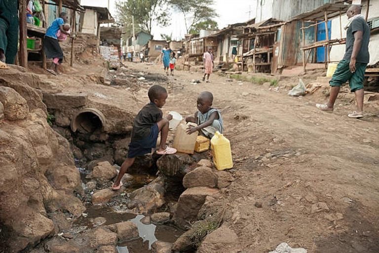 Kampala: Kisenyi Slum Walking Tour with Local Guide