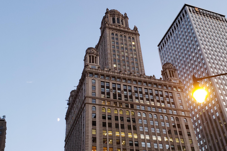 Chicago Gangsters and Ghosts Minibus Tour
