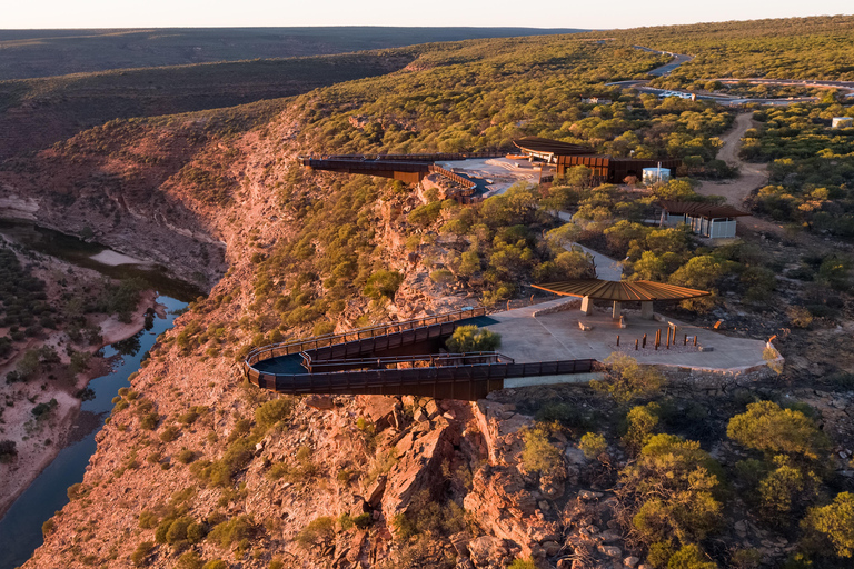 Perth: 3-Day Kalbarri, Pinnacles, & Pink Lake Tour