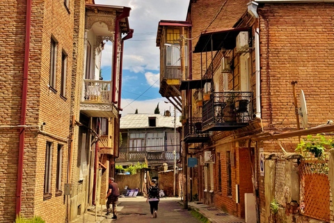 Authentic and secret Tbilisi – Private tour (price for 1 to 3 people)