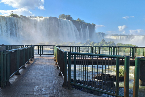 Private Tagestour auf beiden Seiten der Wasserfälle