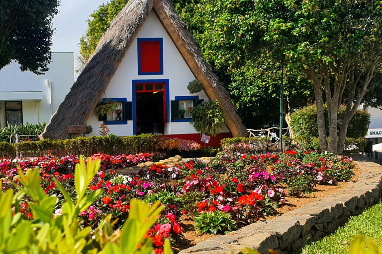 2-Day Madeira Tour: East & West with Local Guide & Tastings