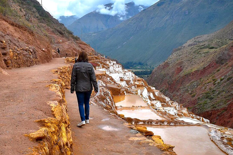 Depuis Cusco : Visite guidée de Chinchero, Moray et Salineras.