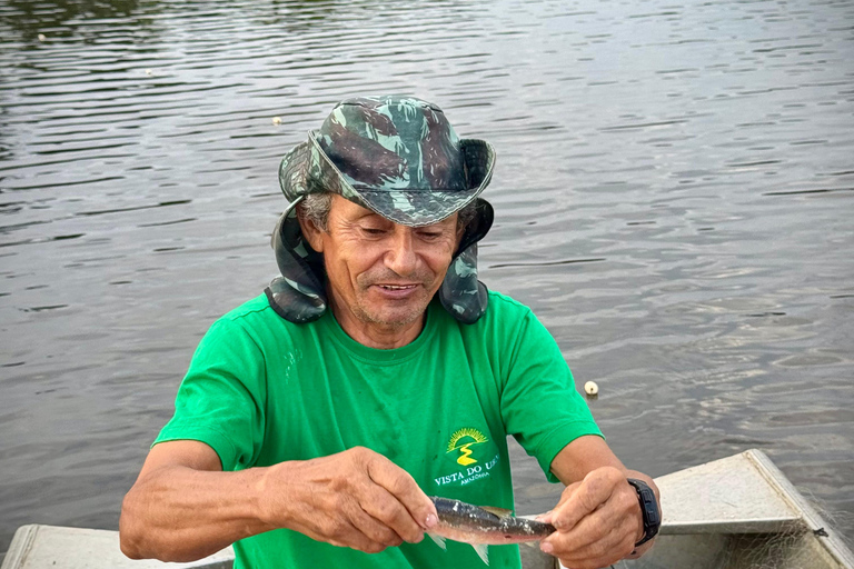 Manaus: Riverside Experience Tour, Fishing, Connection and Lunch Included.