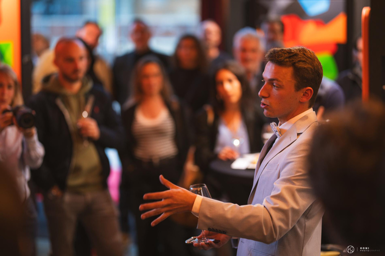 Aix-en-Provence : visite privée d&#039;un centre d&#039;art et dégustation de vinsAix-en-Provence : visite privée du centre d&#039;art et dégustation de vins