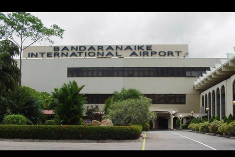 CMB Airport to Colombo Express Transfer With Sightseeing