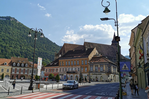Bucharest: Dracula's Castle, Brasov & Peles Castle Day Trip