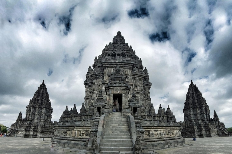 Yogyakarta: popołudniowe zwiedzanie świątyni Prambanan i kolacja