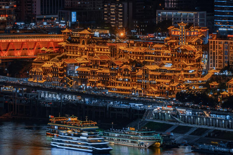 Chongqing Two Rivers avondtour + WFC-gebouw + Ciqikou-tourAvondtour langs de twee rivieren van Chongqing + WFC-gebouw + Ciqikou-tour