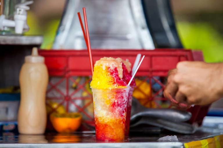 Panama City: Traditional Food Crawl with a Local