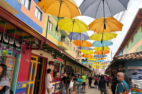 From Medellín: Guatapé and San Rafael 2-Day Adventure