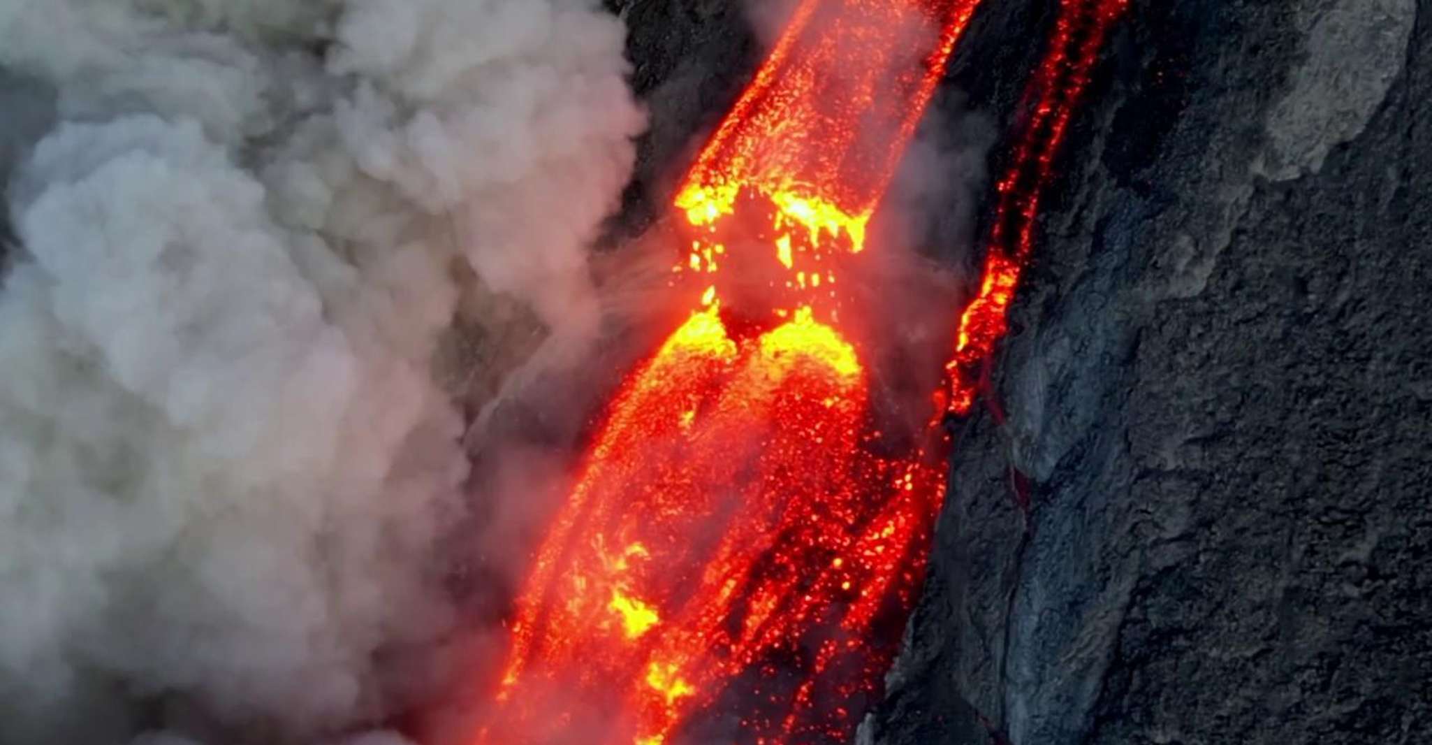 Tour Aeolian Islands - Panarea & Stromboli - Housity