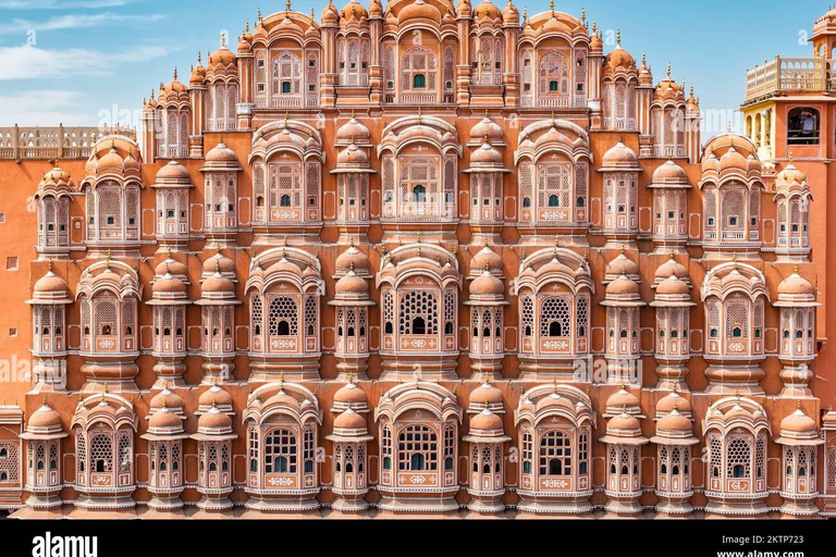 购物、Lac手镯制作和在哈瓦马哈尔拍照购物、Lac 手镯制作和哈瓦玛哈尔摄影