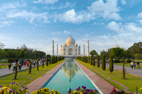 From Delhi: Taj Mahal Sunrise and Agra Fort Private Day Trip AC Car, Tour Guide, Monument Tickets & Meal