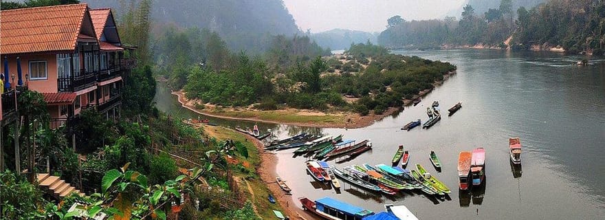 Nong Khiaw : Muang Ngoi, point de vue, cascade et kayak