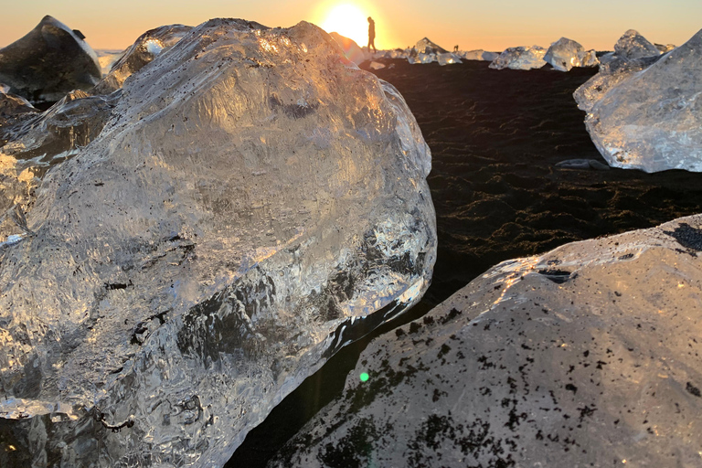 De Reykjavík: 7 dias pelo anel viário da Islândia e SnæfellsnesVersão básica: Excursão de 7 dias pelo anel viário da Islândia