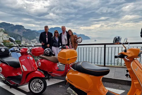 Tour in Vespa: due romantici e incantevoli itinerari in sella