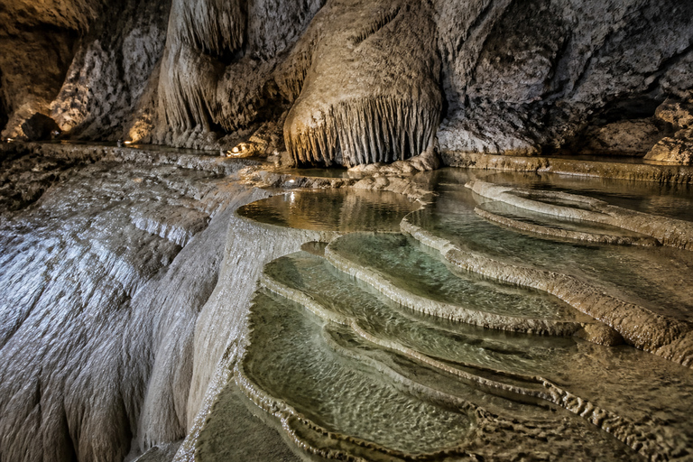 Guizhou: Zhijin Cave Entry Ticket & Sightseeing Shuttle Zhijin Cave: Admission + Shuttle + Safety Support