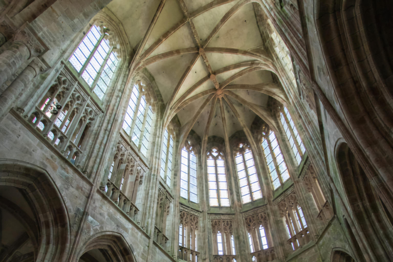 Paris: Giverny, Auvers-sur-Oise & Mont-Saint-Michel Day trip