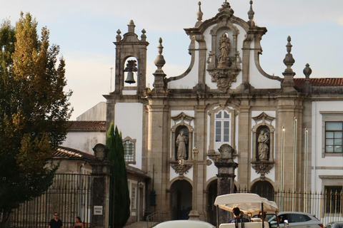 Porto: Private 3-Day Tour to Santiago & Northern Portugal