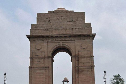 Au départ de Delhi : 6 jours d&#039;excursion de luxe dans le Triangle d&#039;Or avec VaranasiCircuit sans hébergement