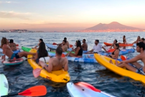 Naples: Sunset Kayak Tour with Aperitif