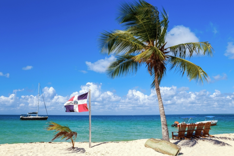 Privater Katamaran-Ausflug zur Isla Saona von Punta Cana aus
