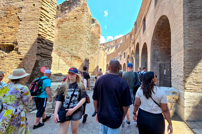 Rome: Colosseum, Roman Forum, and Palatine Hill Guided Tour Small Group