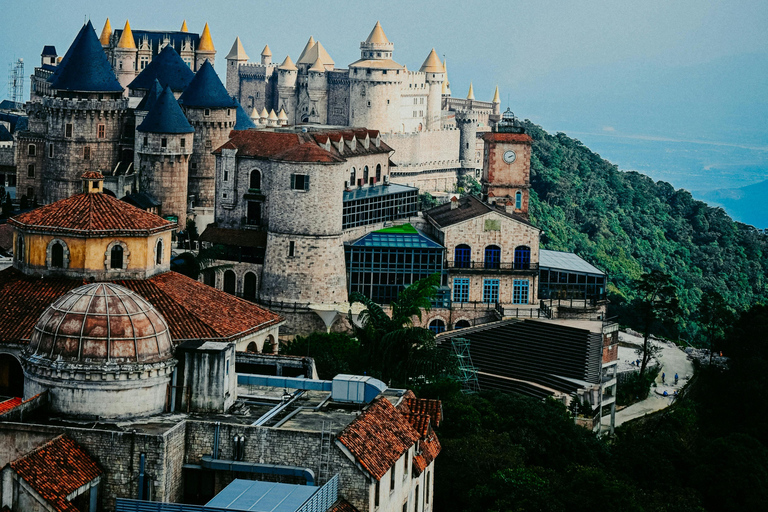 Hoi An: Ba Na Hills & Goldene Brücke ohne Mittagessen 12 Pax