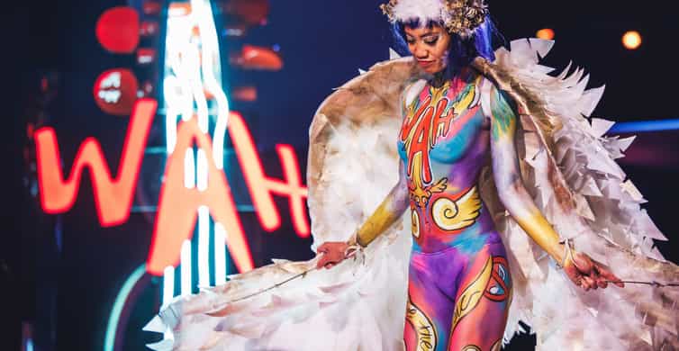 Madrid: WAH Show - Music, Dining & Party Experience photo 8