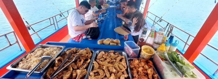 Expérience de pêche de jour et de nuit à Koh Samui