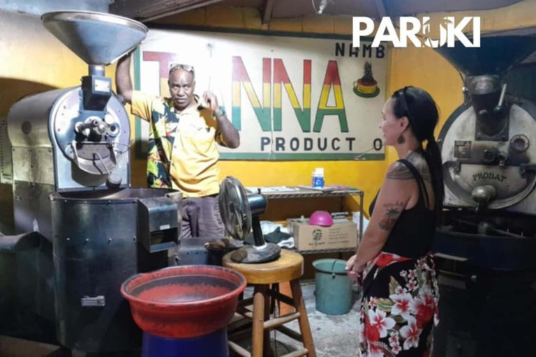 Efate: Village Walk, Coffee Tasting, and Beach Tour