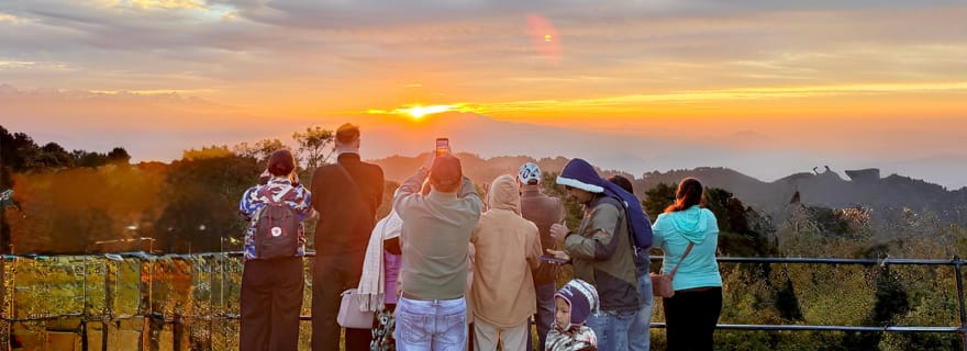 Katmandou : lever du soleil à Nagarkot et randonnée avec déjeuner - Privé/Groupe