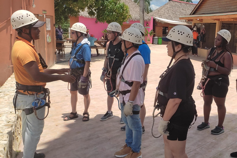 Punta Cana : Combo zipline, équitation et buggy