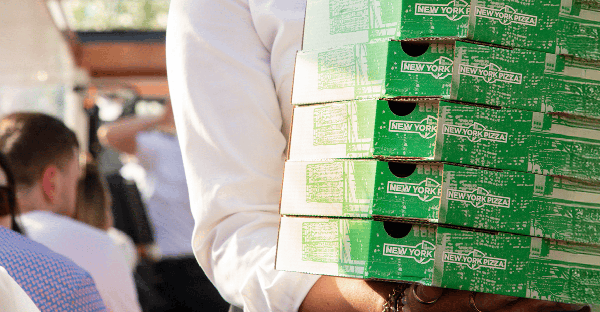 Afbeelding 2 van Amsterdam: Pizza Cruise met New York Pizza & Drankjes
