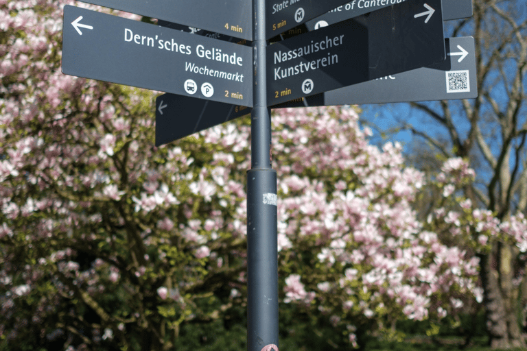 Wiesbaden Downtown: a walking tour about love for and in Wiesbaden