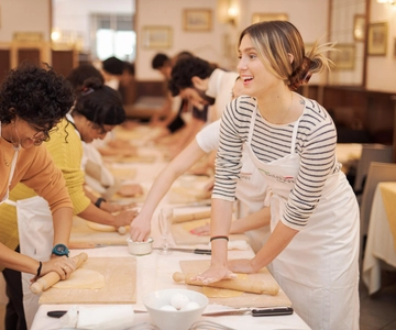 Rome: Fettuccine Pasta Cooking Class in Rome's City Center