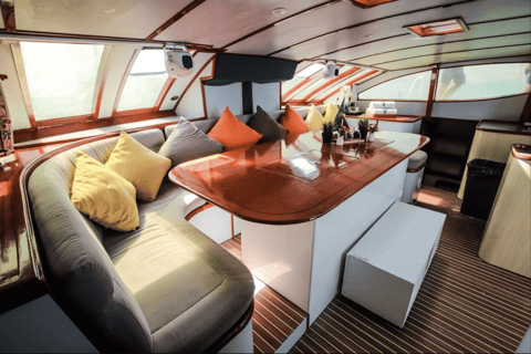 Phuket: Private Catamaran Island Day Trip & Refreshment Catamaran - Best of Phi Phi islands