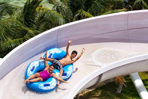 Entrada al Parque Ventura de Cancún con Comida y BebidaPase VIP Ventura Park