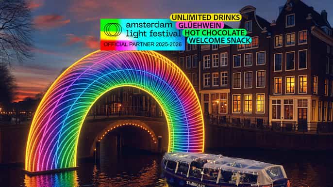 Amsterdam: Light Festival Boat with Unlimited Drinks & Snack