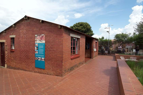 Apartheid Museum &amp; Soweto Tour with Hotel Pickup