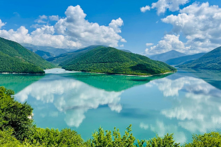 From Tbilisi: Day Trip to Kazbegi