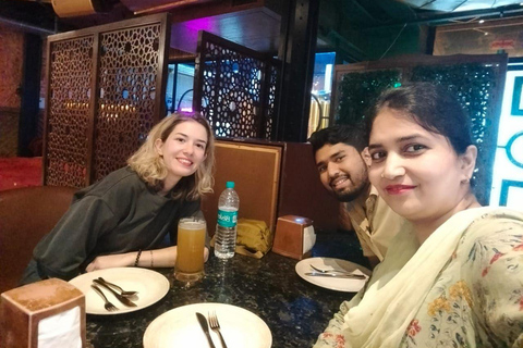 Delhi: monumentos, patrimonio y artesanía con mujeresTour de 1 día completo