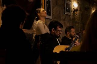 Porto: Intimes Fado-Konzert in einem typischen Veranstaltungsort