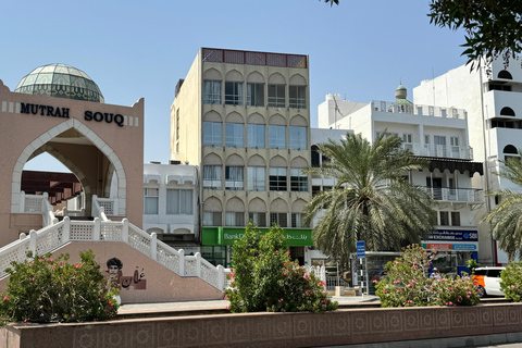 Discover Oman: 5-in-1 Adventure Special Offer: Pay for 4 tours and get the 5th free